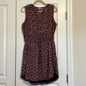 Gap pink and white patterned dress size medium